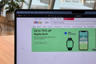 eBay Enhances Fashion Retail Experience with Generative AI Feature