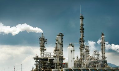 Clou Showcases Desert-Ready Energy Storage Solution ...