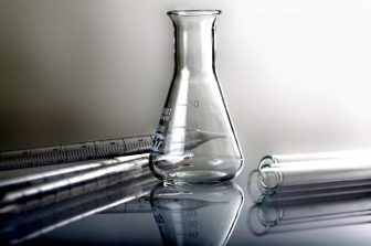 Zhimeng Biopharma’s investigational drug CB03-154 for amyotrophic lateral sclerosis has achieved the first patient first dose milestone in the phase 2/3 pivotal clinical trial.