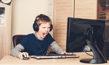 CRUNCH FITNESS DROPS “CRUNCH: FEEL MORE,”...