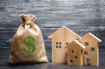HALMONT PROPERTIES CORPORATION ANNOUNCES NORMAL COURSE ISSUER BID